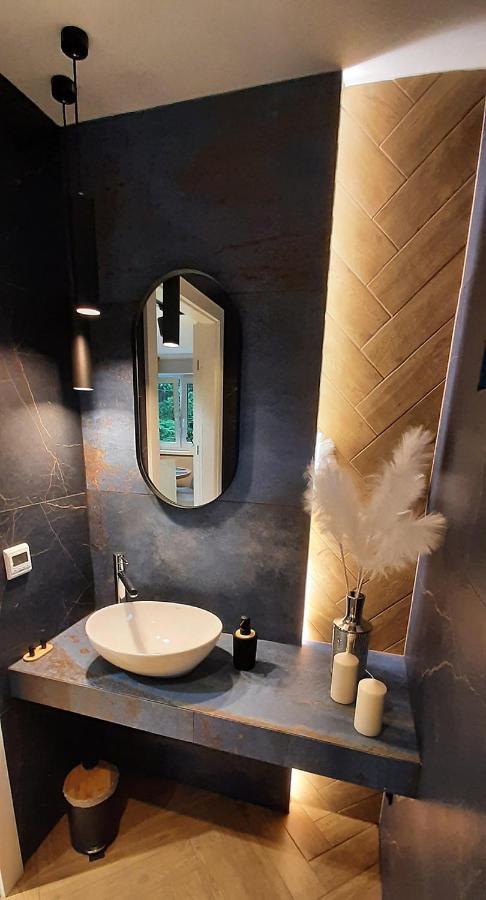 Apartament Willa Pod Sosnami Zator Przeciszow 외부 사진